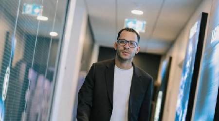 �ж�����˧�����ǵ��������Ҳ�ܸ��̡�92�ࡱ�ĻԻ�