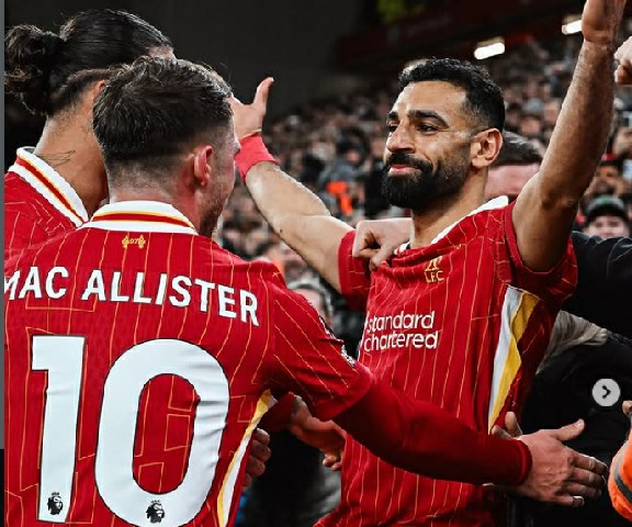 ���ƶ���ӭ������ս����������������·���