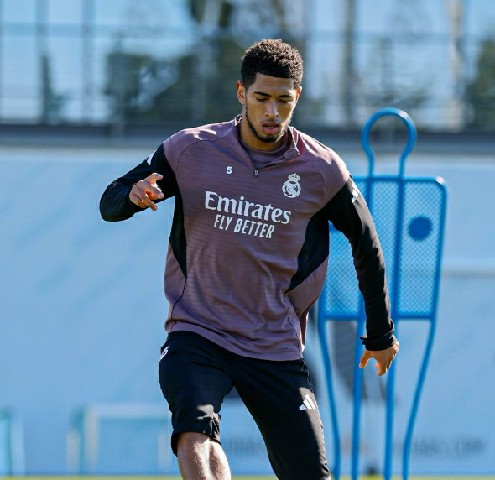 �����ơ����ֶ�ķ�ָ���Ԥ�ڣ����³������ط�����