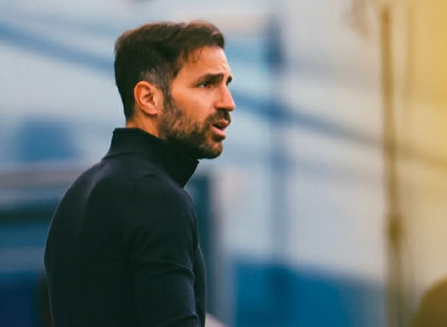 ��Ī��ϯ���У������׼�˹���ж�����˧������ѡ